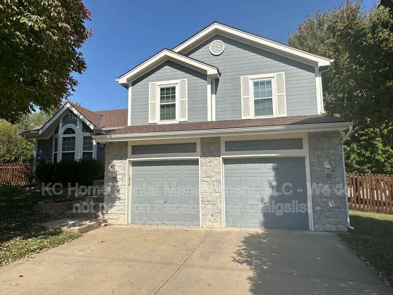 3304 Northwest 84th Terrace - Photo 2 of 50