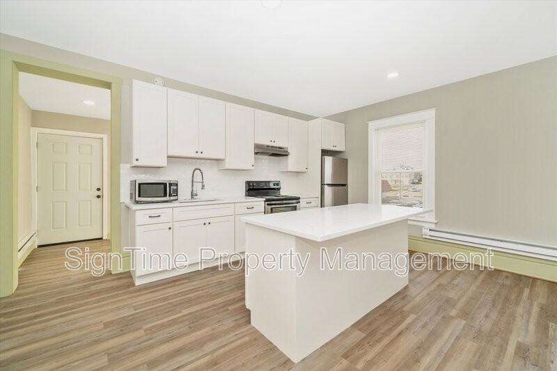 25 Wayside Avenue - Photo 4 of 44