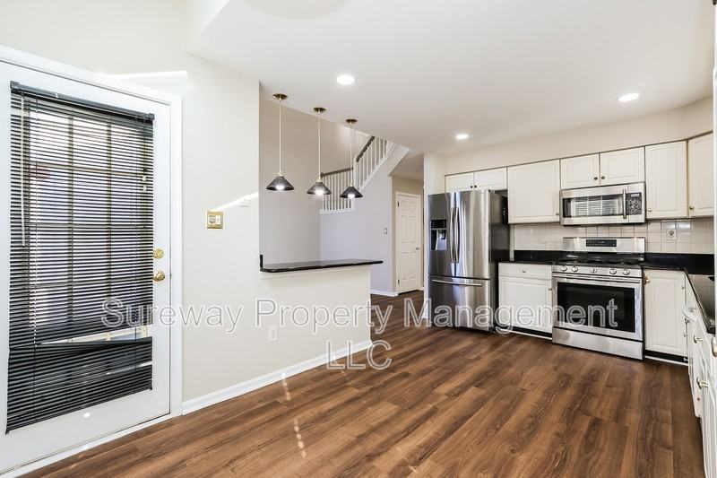 1 Elkington Dr - Photo 6 of 17