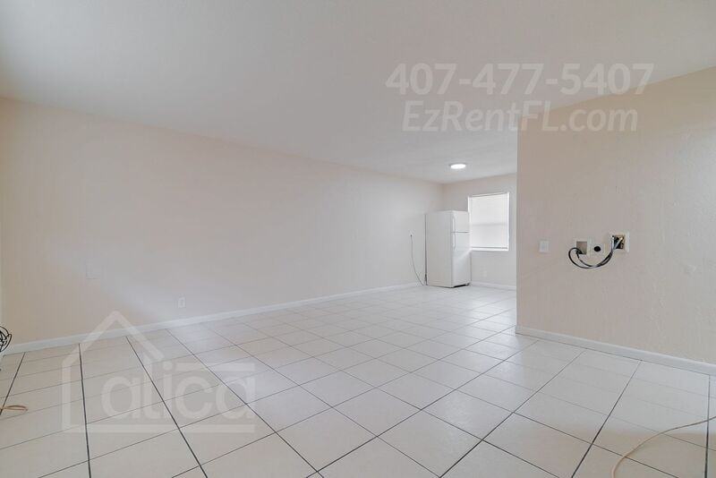 623 9th St #1 - Photo 5 of 13
