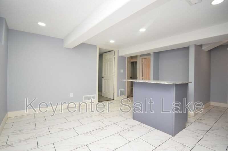 33 E Cleveland Ave - Photo 5 of 16