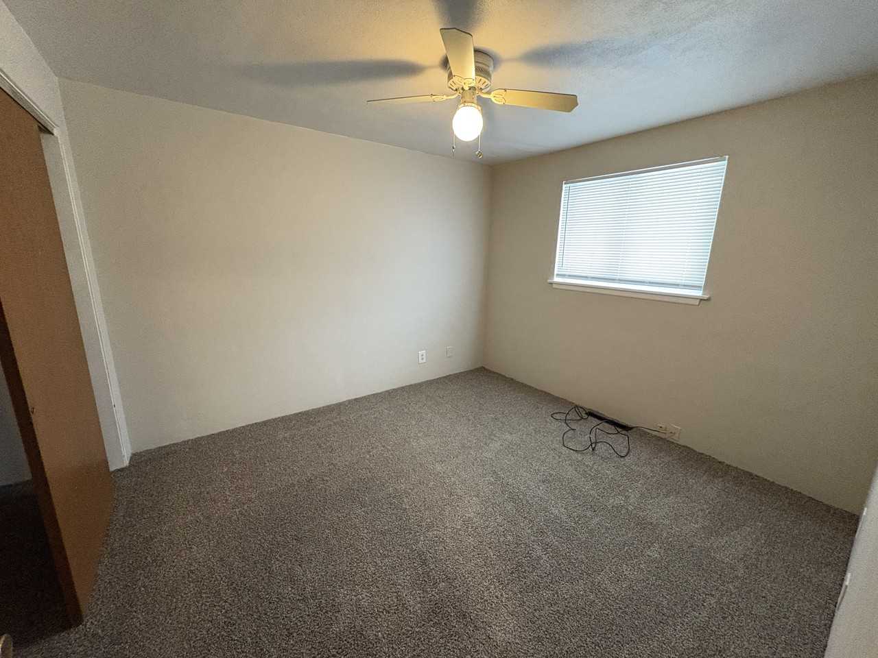 760 East Shore Drive #2 - Photo 7 of 9