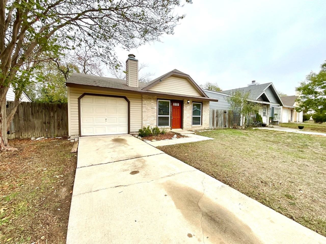 5523 Rangeland - Photo 4 of 41