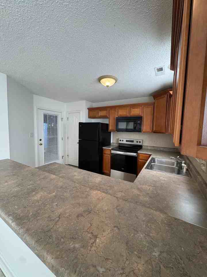 205 Clusters Cir - Photo 5 of 26