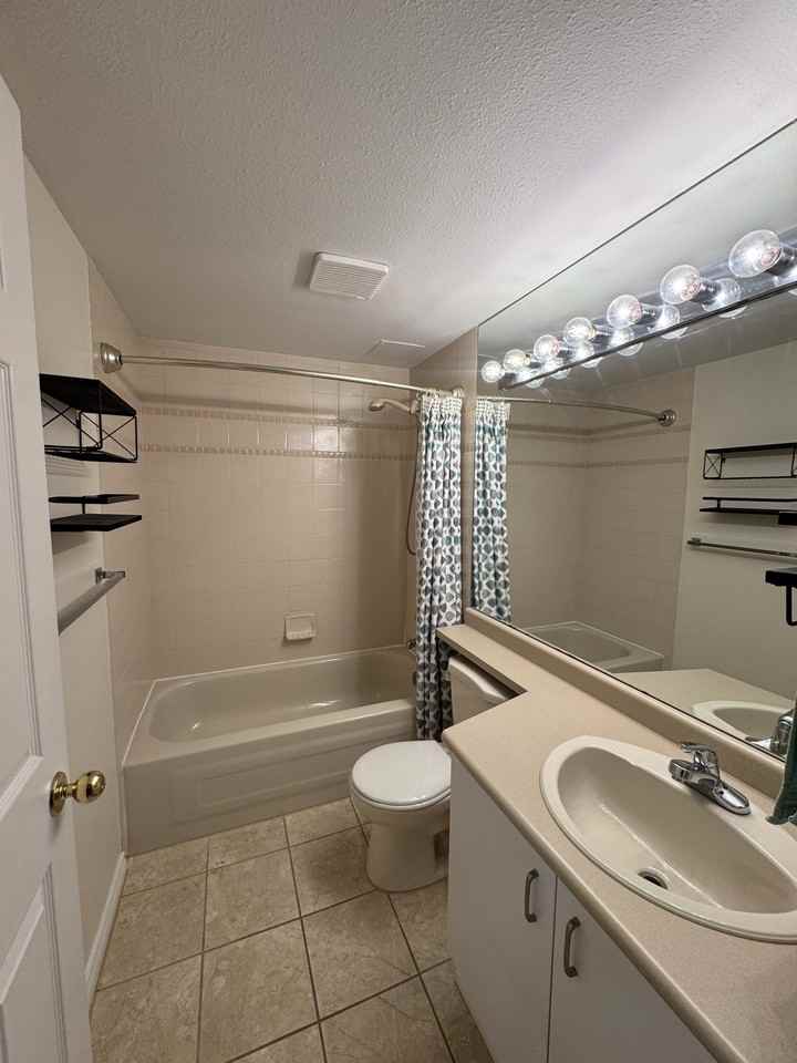 1148 Westwood Street #11* - Photo 7 of 22