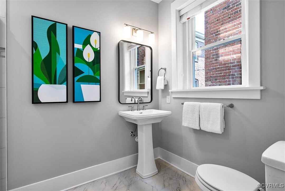 Idlewood Ave 2902 - Photo 6 of 10