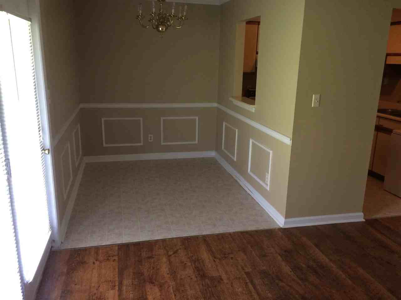 1656 Foxhaven Drive - Photo 2 of 8