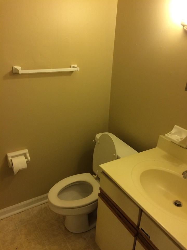 1656 Foxhaven Drive - Photo 5 of 8