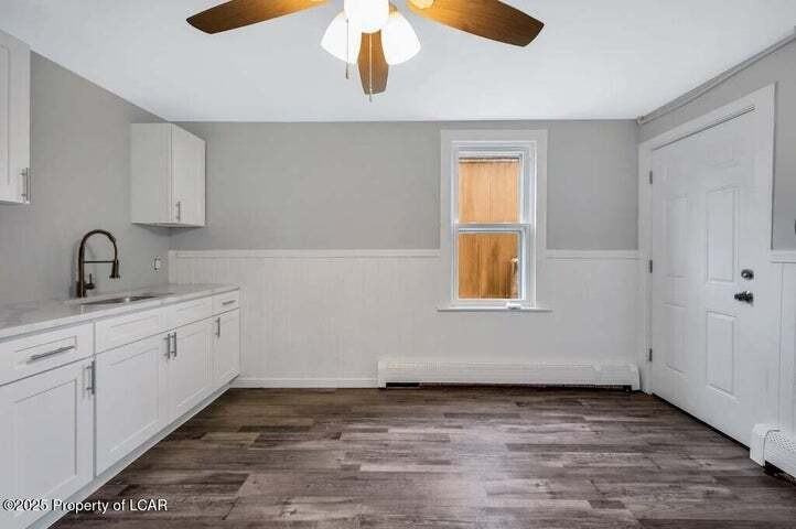 1019 S Main Street - Photo 5 of 23