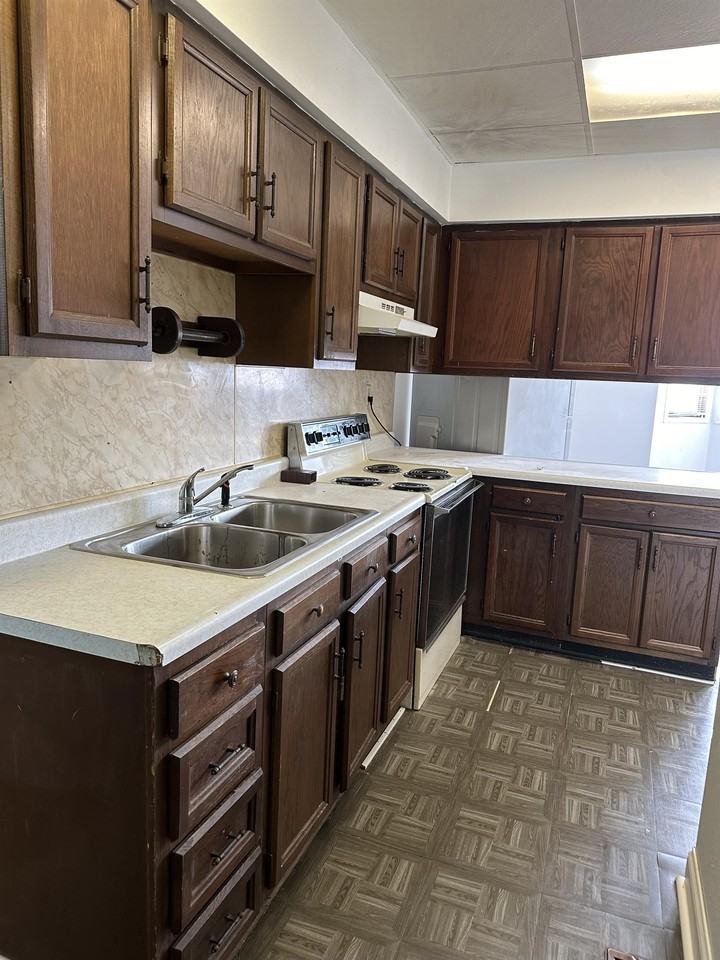 124 North 3rd Street - Photo 3 of 22