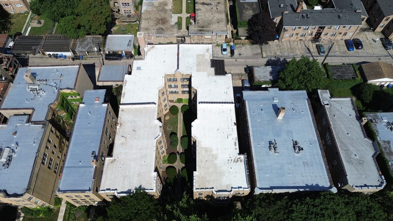 7369 N Damen Ave - Photo 5 of 35