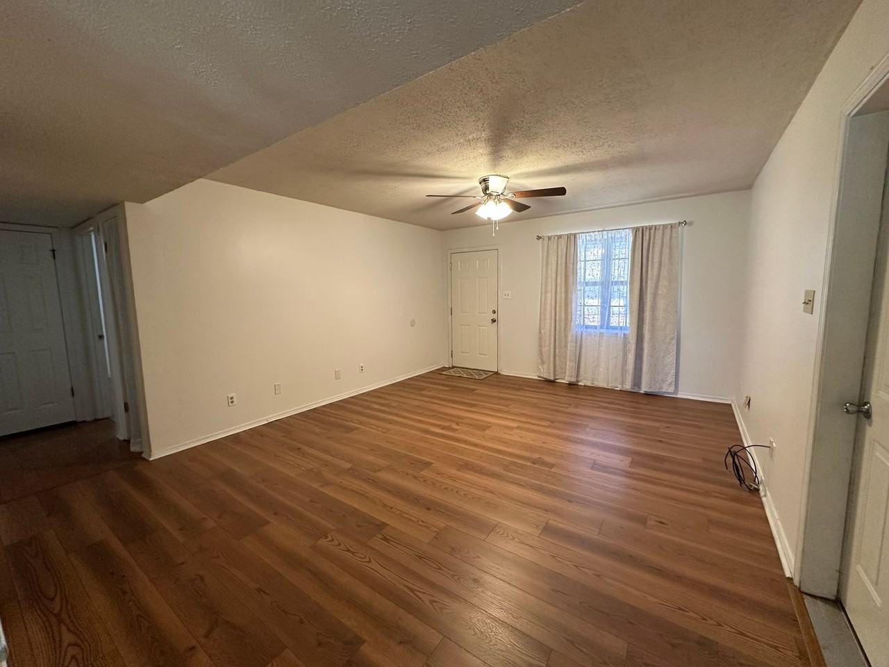 311 Harris Circle - Photo 5 of 10