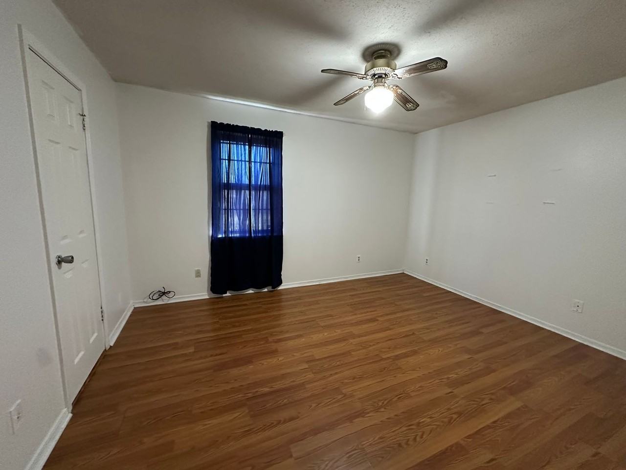 311 Harris Circle - Photo 6 of 10