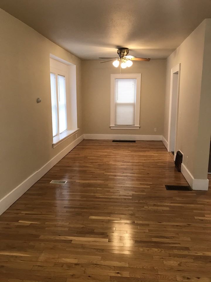 1001 Newton Court #1001NEWTON - Photo 3 of 4