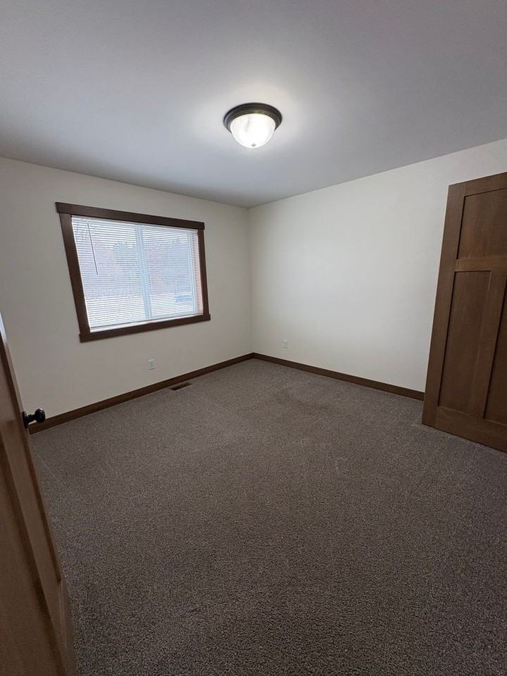 20209 62nd Ave - Photo 7 of 18