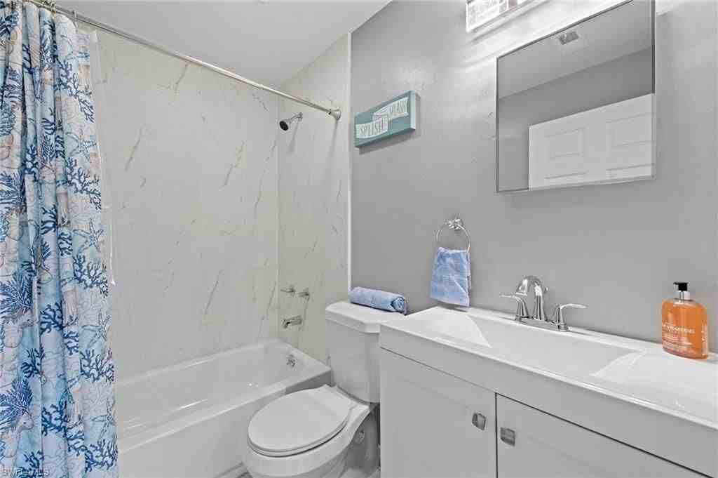 109 Gordon Avenue South - Photo 3 of 3