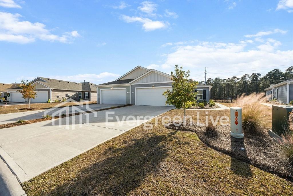 2221 Courtina Way - Photo 3 of 21