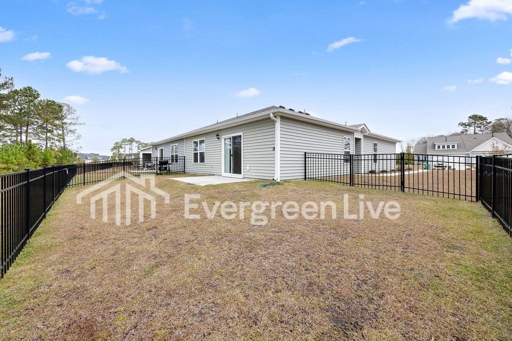 2245 Courtina Way - Photo 2 of 19