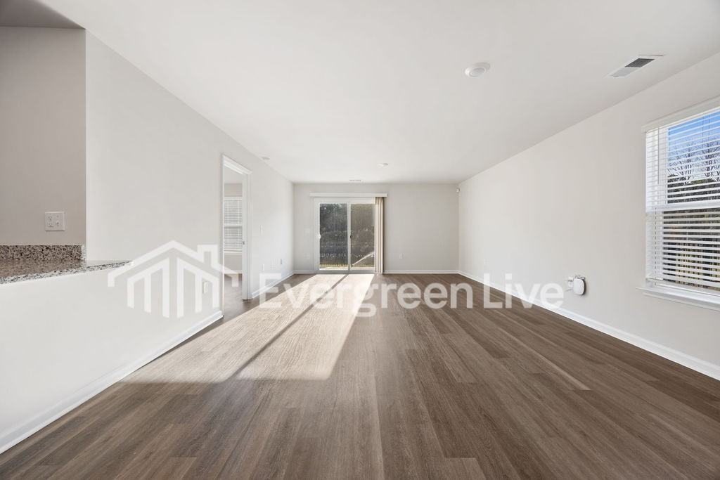 2225 Courtina Way - Photo 2 of 19