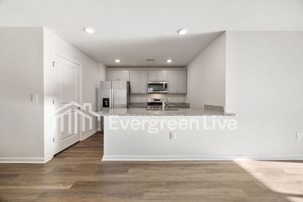 2225 Courtina Way - Photo 4 of 19