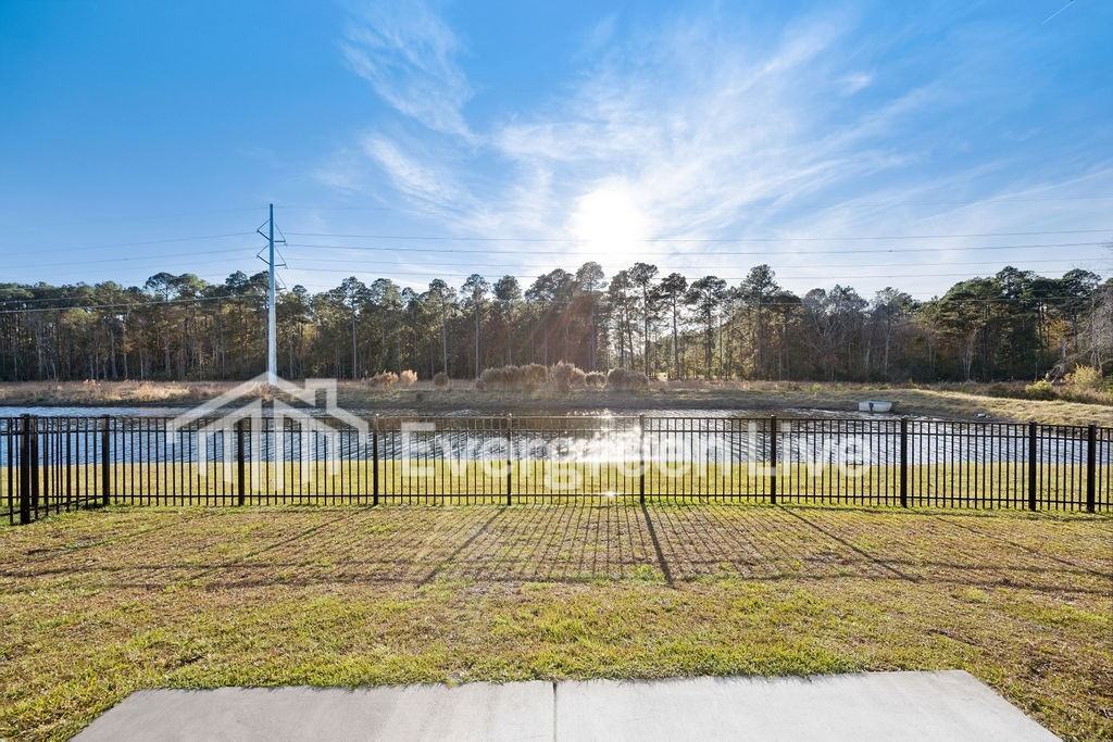 2225 Courtina Way - Photo 3 of 16