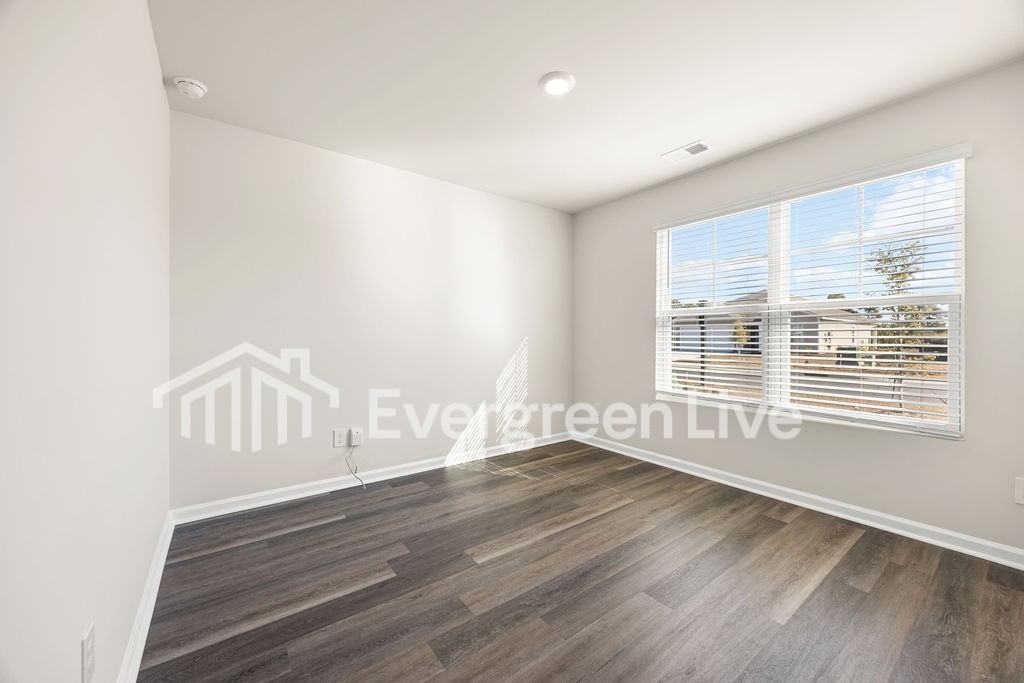 1201 Ridgeford Dr - Photo 6 of 30