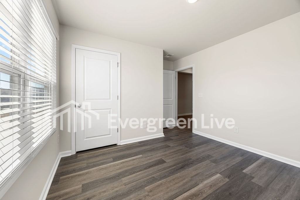 1201 Ridgeford Dr - Photo 7 of 30