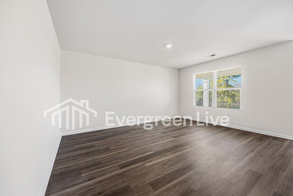 1205 Ridgeford Dr - Photo 7 of 29