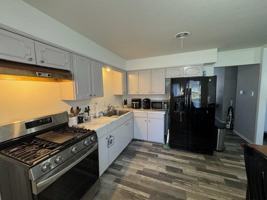 featured image of 2490 Crescent Dr