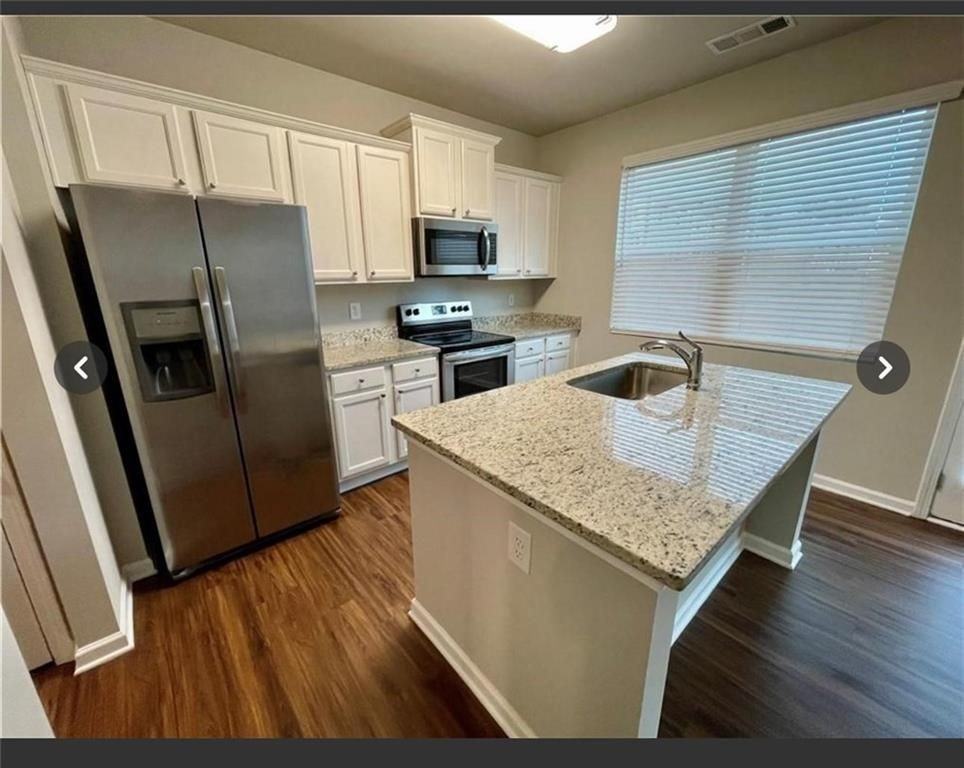 219 Turner Lane - Photo 3 of 15