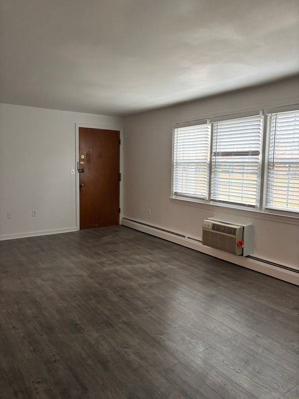 49 Grandview Drive ##A - Photo 3 of 6