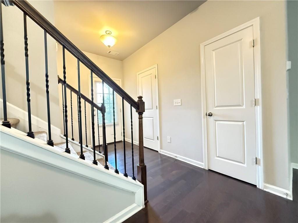 1739 Charcoal Ives Rd - Photo 5 of 36