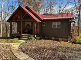 featured image of 88 Old Vineyard Way