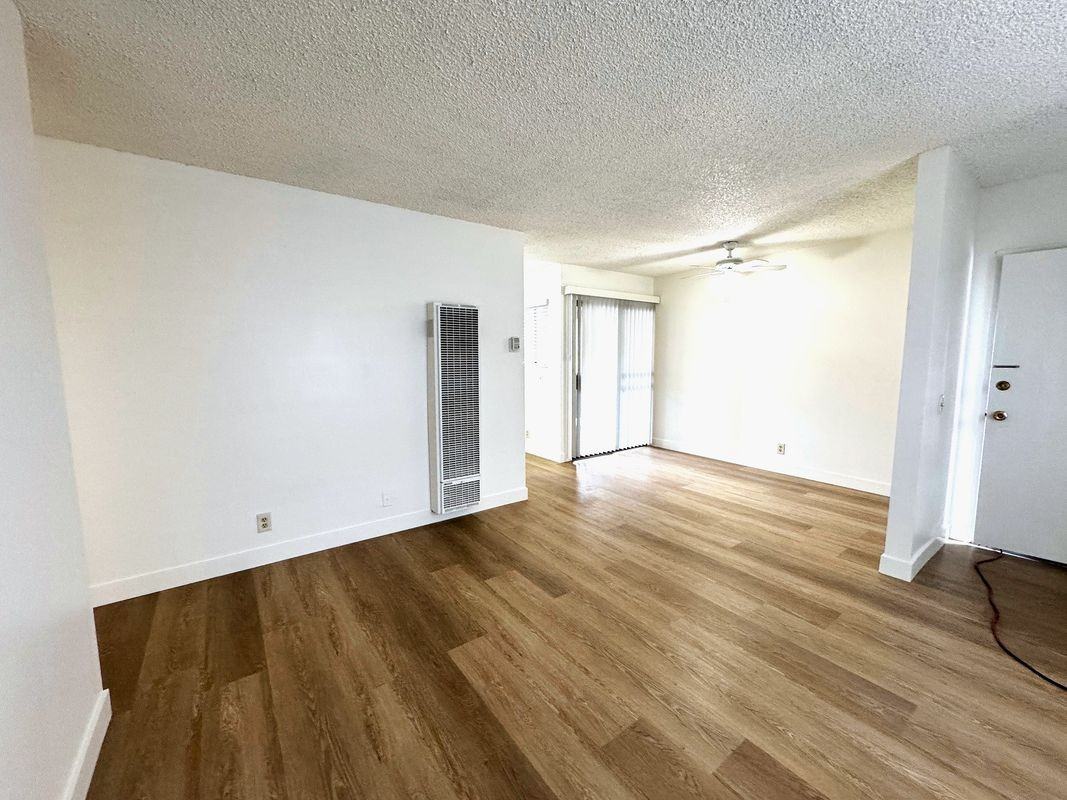 1113 Magnolia Avenue ##3 - Photo 6 of 14