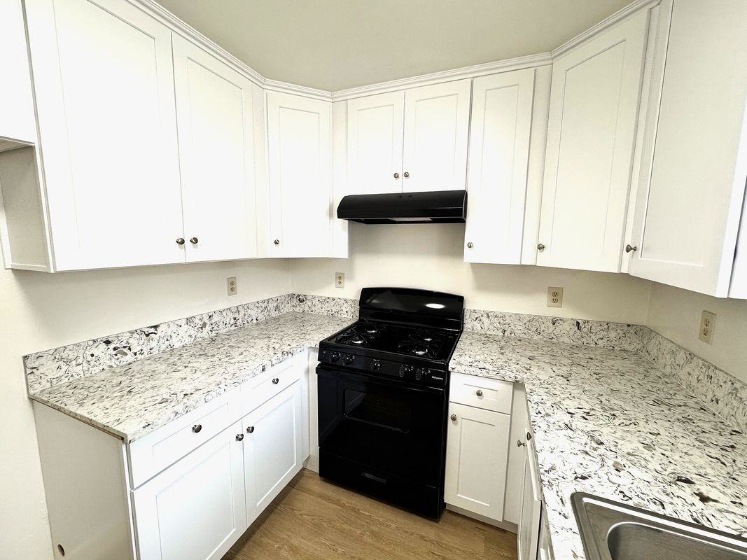 1113 Magnolia Avenue ##3 - Photo 7 of 14