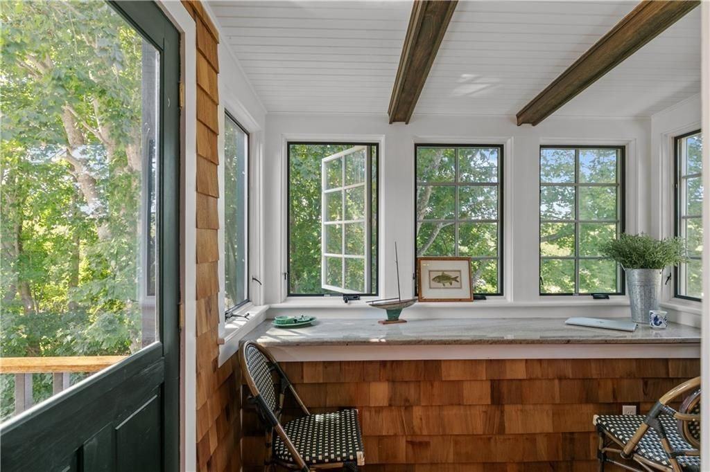 99 Coggeshall Avenue ##2 - Photo 3 of 21