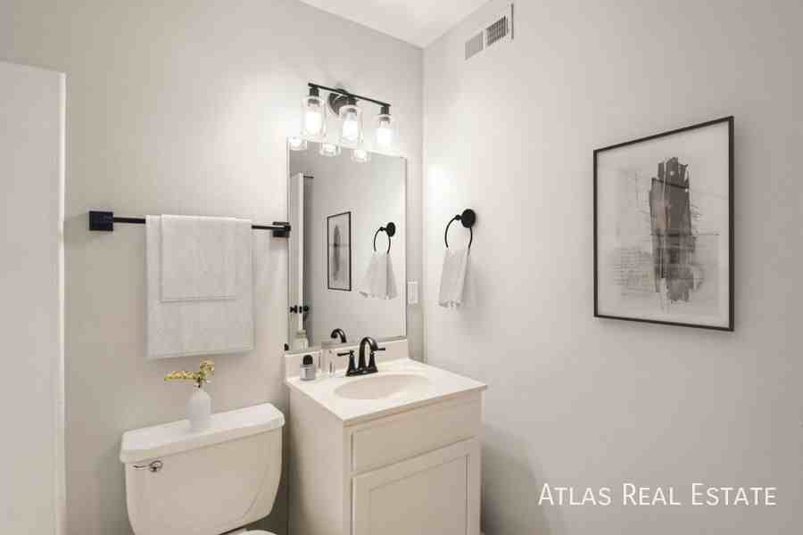 Riverbend Apartments - Photo 4 of 20