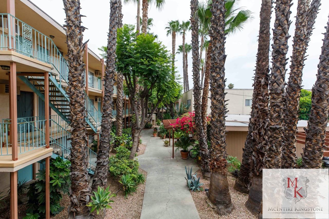 744 N Azusa Ave #206 - Photo 3 of 8