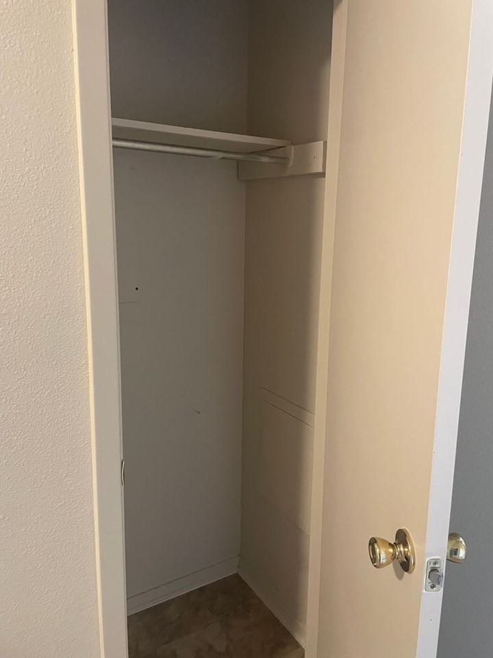 New Brittany Apartments - Photo 7 of 10