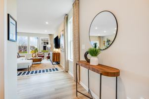 featured image of 1261 Glenmont Street