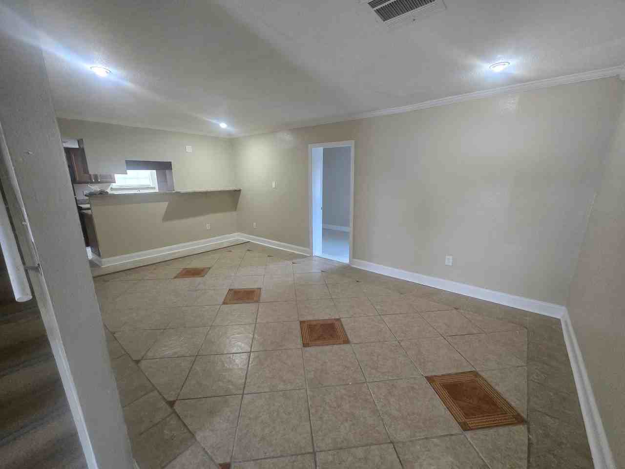 13142 Chateau Court - Photo 4 of 13