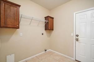 featured image of 1403 W Maplewood St