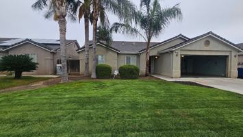 featured image of 1760 Hunter Avenue