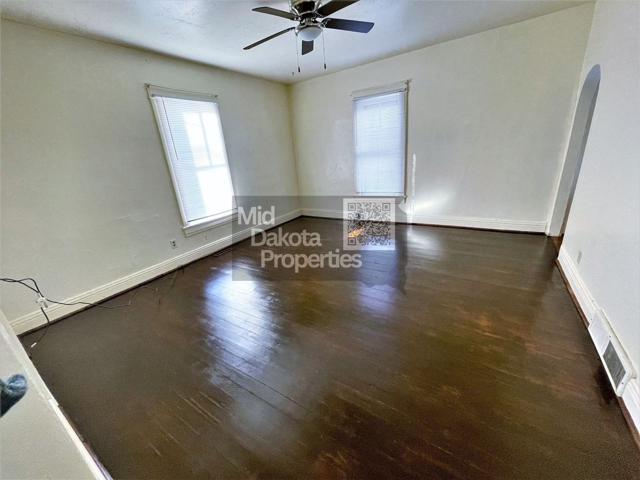 1020 East 1st Avenue - Photo 3 of 12