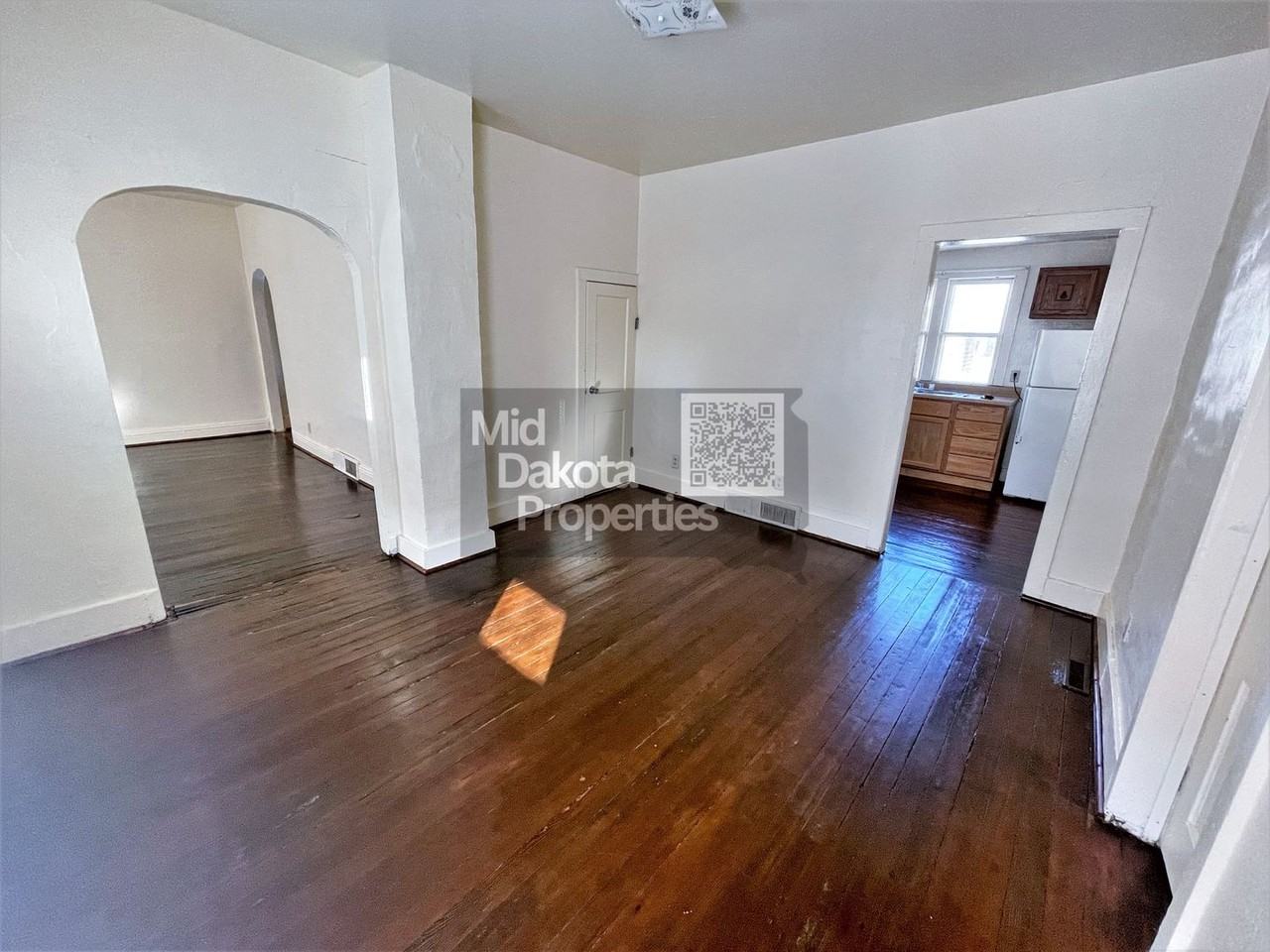 1020 East 1st Avenue - Photo 4 of 12