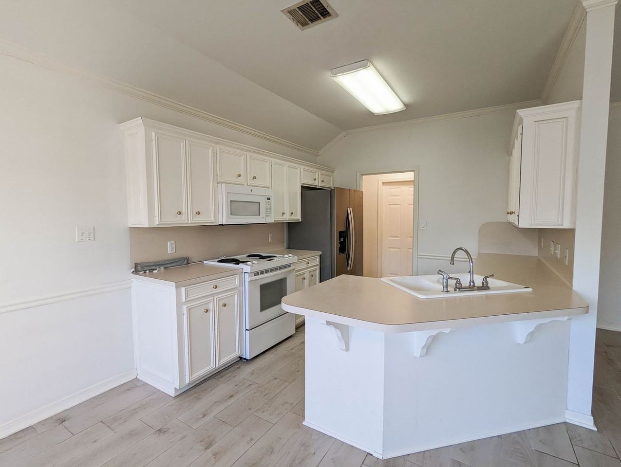 5308 Lantana Ln - Photo 2 of 11