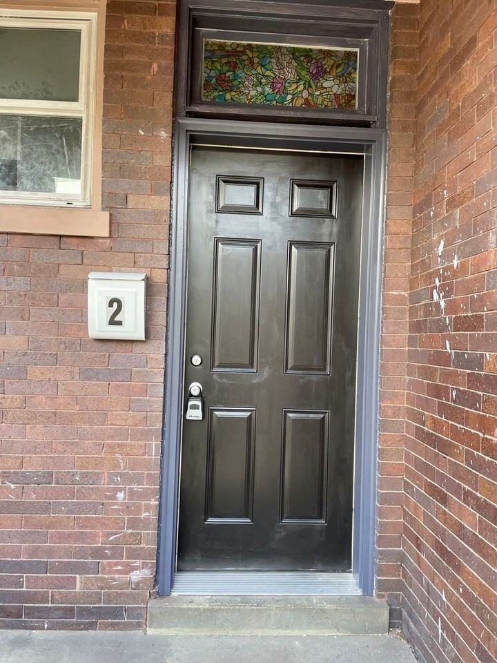 1565 Chase Ave - Photo 5 of 24