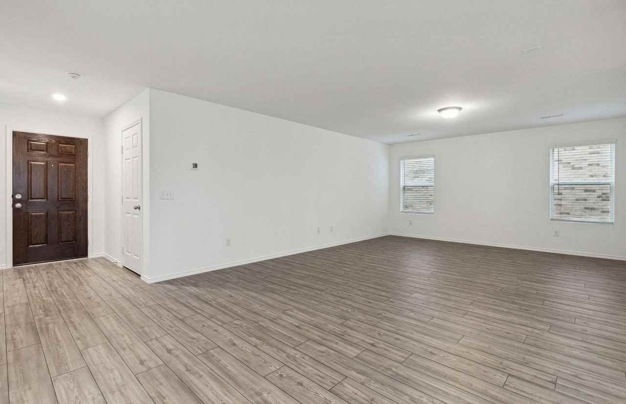 820 Lake Fletcher Rd - Photo 3 of 15