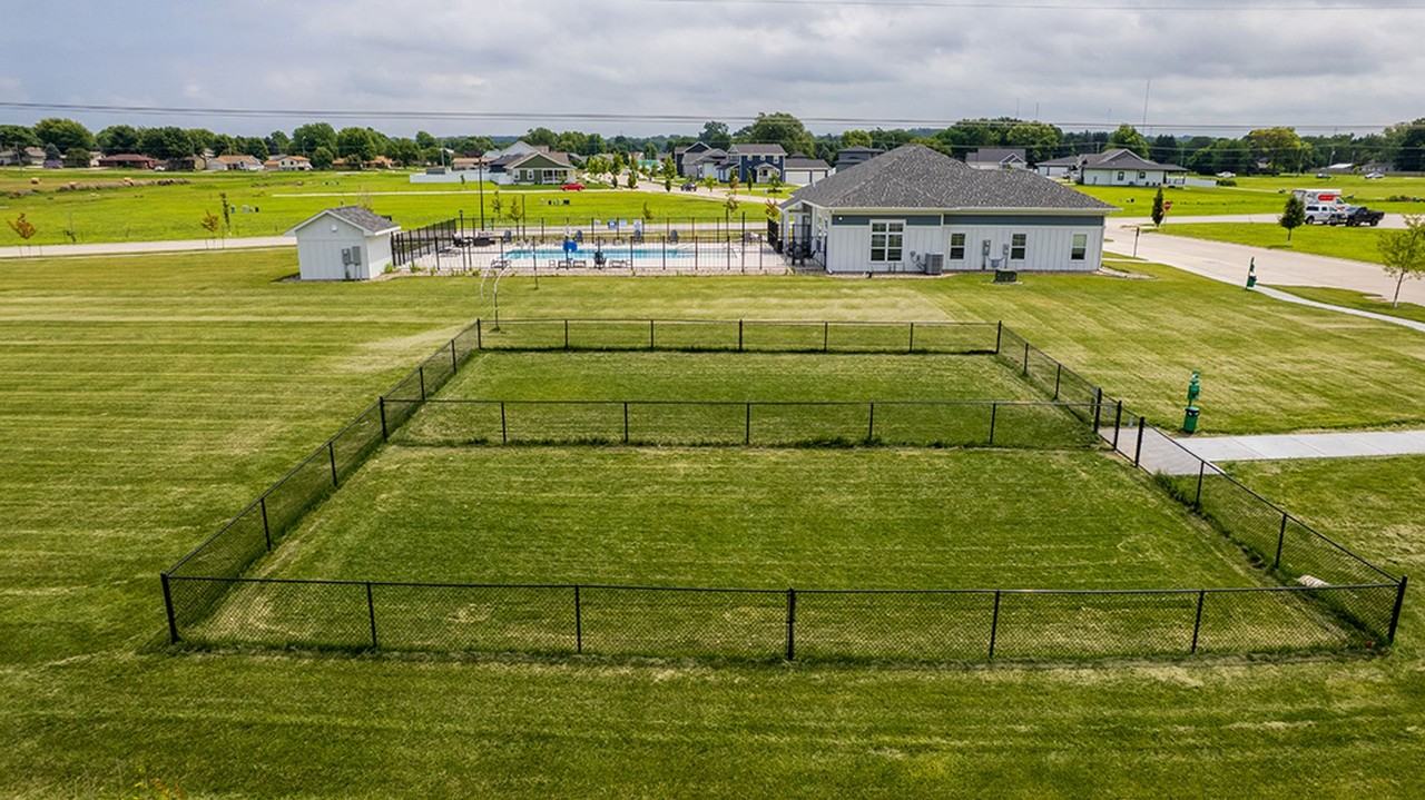 Legacy Bend Apartments - Photo 2 of 21