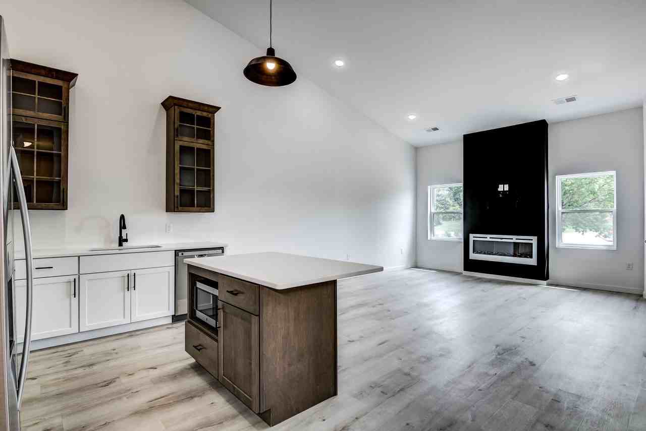 Ry Estates II - Photo 3 of 20